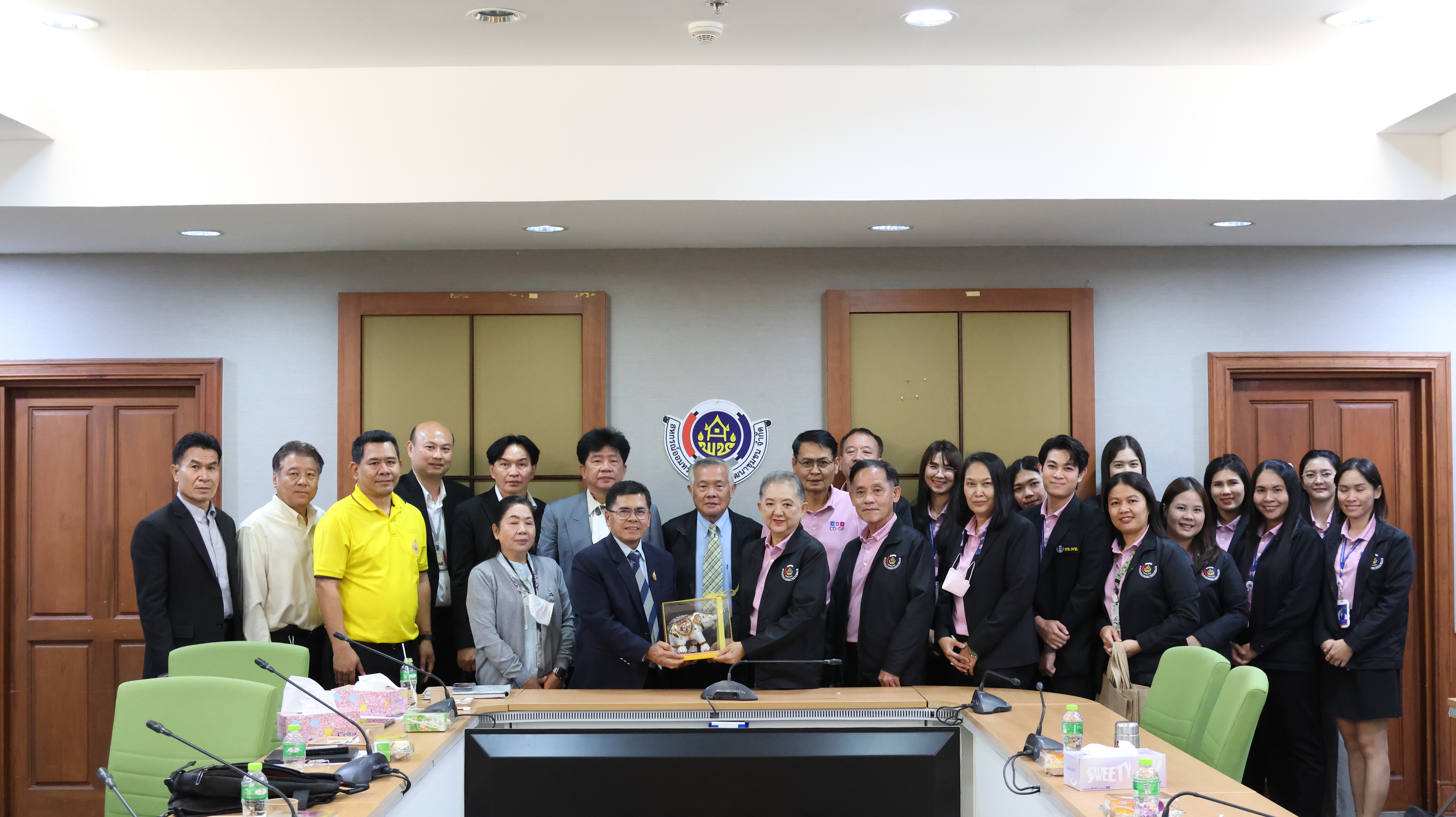 ต้อนรับคณะศึกษาดูงานสหกรณ์ออมทรัพย์ข้าราชการกระทรวงศึกษาธิการ จำกัด วันที่ 23 พฤษภาคม 2568